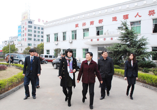 江西省藥監(jiān)局領(lǐng)導(dǎo)到仁和集團(tuán)調(diào)研