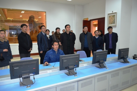 省農(nóng)行行長溫學(xué)宇一行到仁和集團(tuán)調(diào)研 (1).jpg